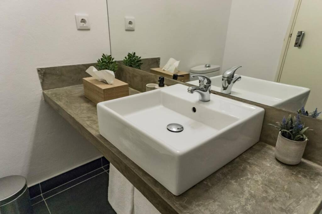 Lalitana Center Apartment Λάγος Εξωτερικό φωτογραφία